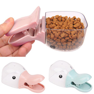 1Pc Multi-Purpose Cute Cartoon Pet Food Scoop Plastic Duckbilled Cats Dogs Food Spoon